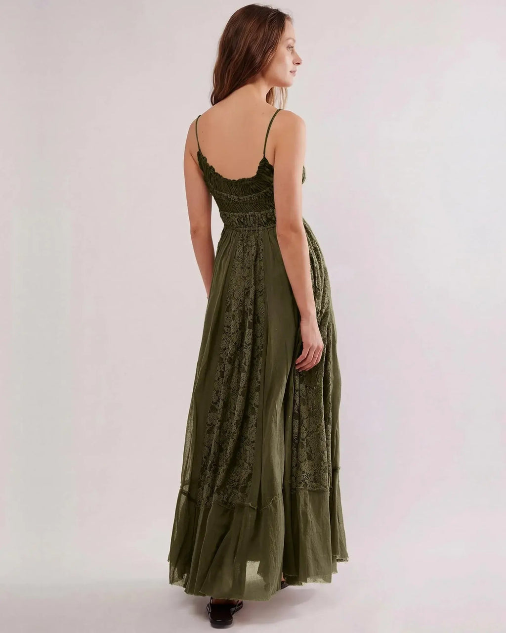 Gacaky Summer Dress for Women Casual Lace Floral Embroidered Bohemian Maxi Dress Flowy A Line Beach Long Dresses.