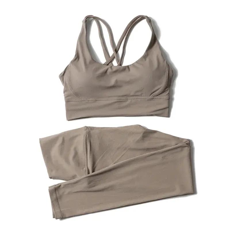 Women's high-waist seamless yoga set with breathable sports bra and leggings from Style Point BD for comfortable gym wear.