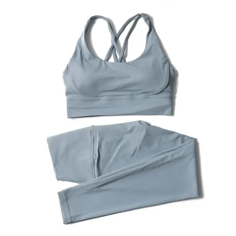 Women's high-waist seamless yoga set by Style Point BD, breathable sports bra and matching leggings for gym or workout.
